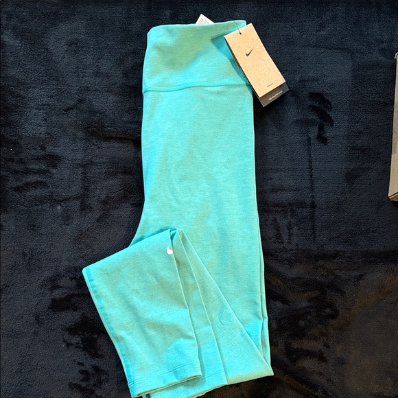 Nike Kids Turquoise Leggings - Picture 2 of 6